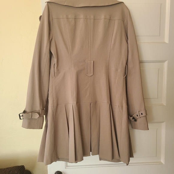 Womens trench coat - Picture 3 of 5